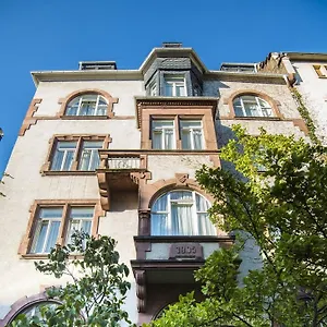 Robert Mayer 3* Frankfurt am Main